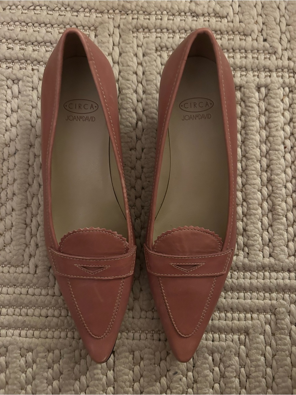 Circa Joan & David Heels Women’s 6.5 Pink Retro Y2K Leather Soled Kitten Heels